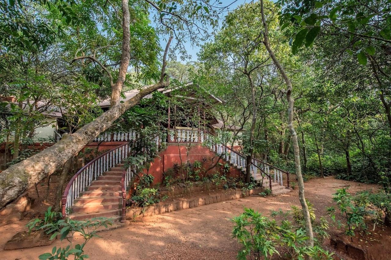 Saffronstays Parsi Manor, Матеран Экстерьер фото